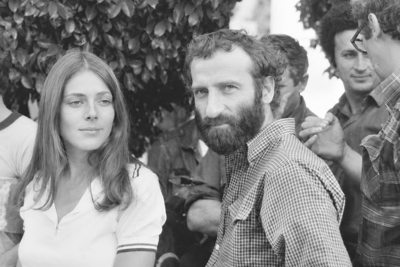 Boaz Davidson and Yvonne Miklosh behind the scenes on Going Steady