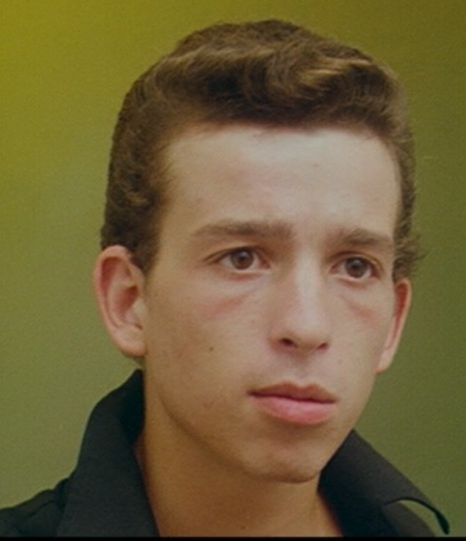 Yiftach Katzur